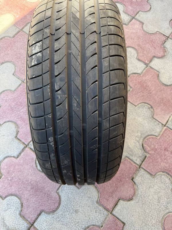 Linglong balon sotiladi 195/55/15 Linglong balon sotiladi 195/55/15