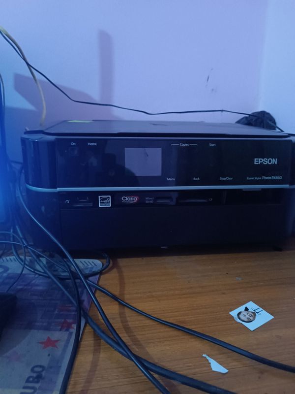 Эпсон 3.1 цветной принтер сатылады