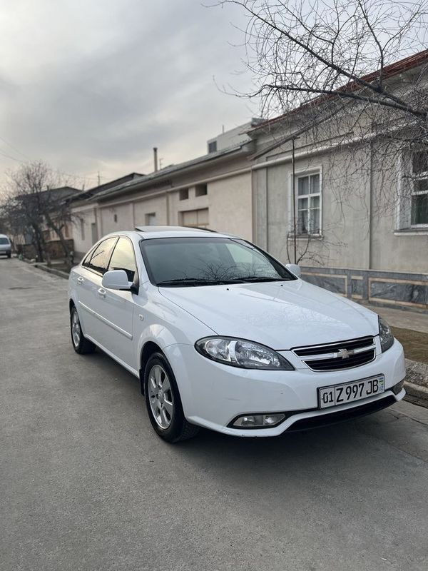 Jentra sotiladi 3 pozitsa kiraska toza