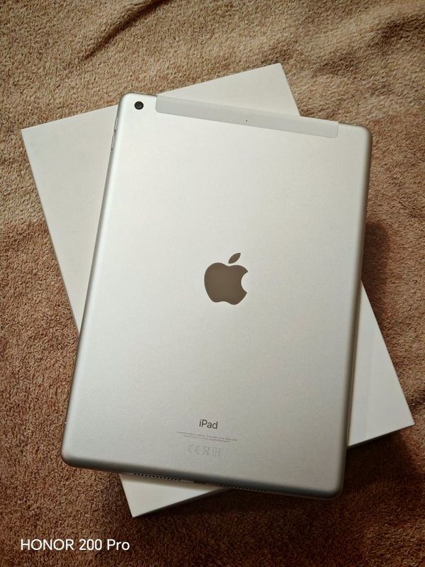 Планшет Ipad 7 128gb LTE в идеале Планшет Ipad 7 128gb LTE в идеале