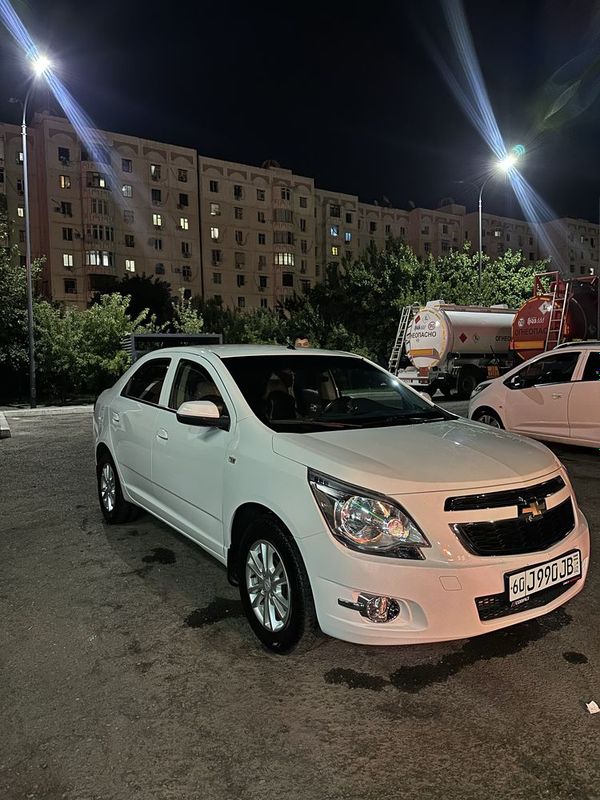Chevrolet cobalt 2022