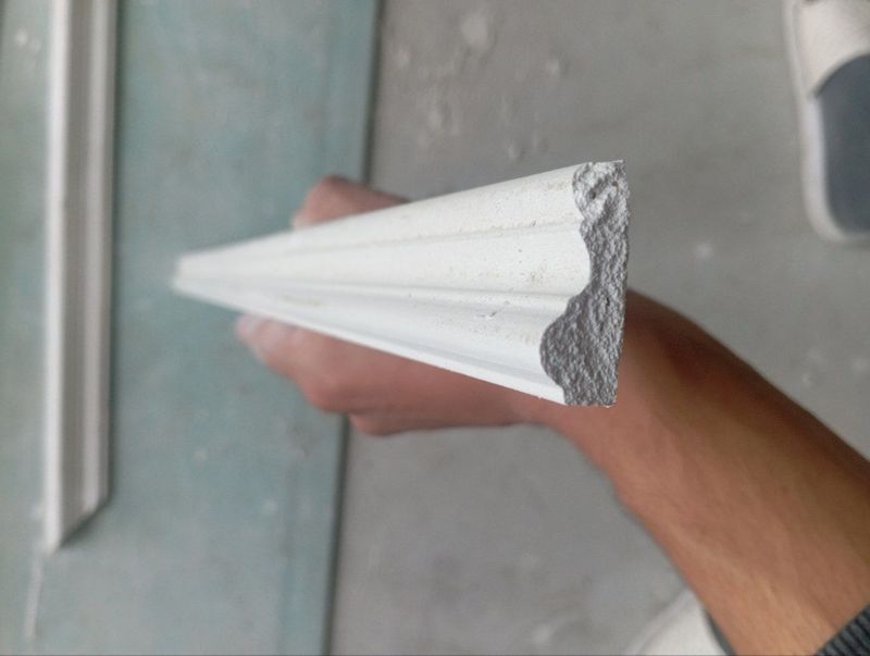 Tyaga Lepka Molding