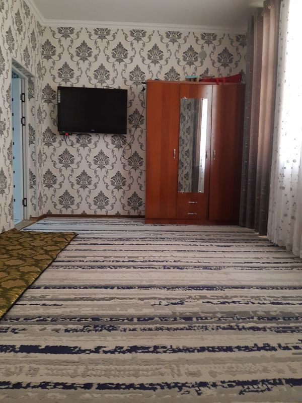 Navoiy shahrida 2 xona trexlestnik uyimiz sotiladi narxini kelishamiz Navoiy shahrida 2 xona trexlestnik uyimiz sotiladi narxini kelishamiz