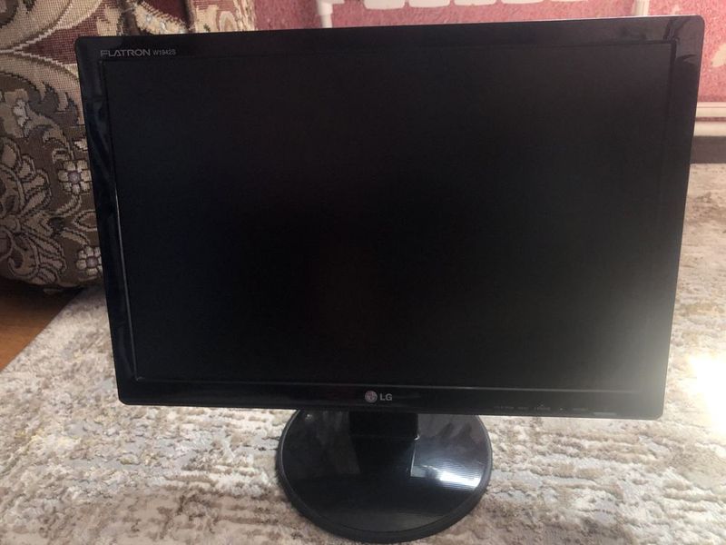 Монитор LG FLATRON1942S Монитор LG FLATRON1942S