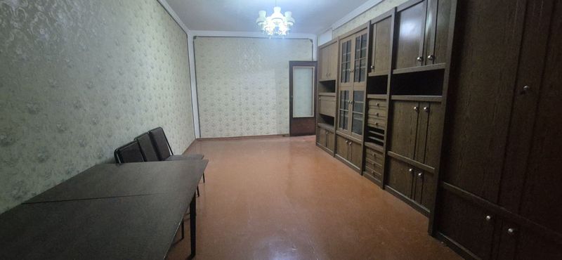Срочно! Продается стенка. Г. Карши / 6 мкр. Цена договорная Срочно! Продается стенка. Г. Карши / 6 мкр. Цена договорная
