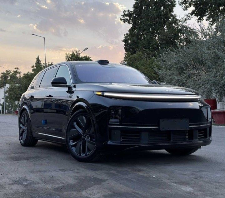 Li 9 Ultra 2025 full position Li 9 Ultra 2025 full position