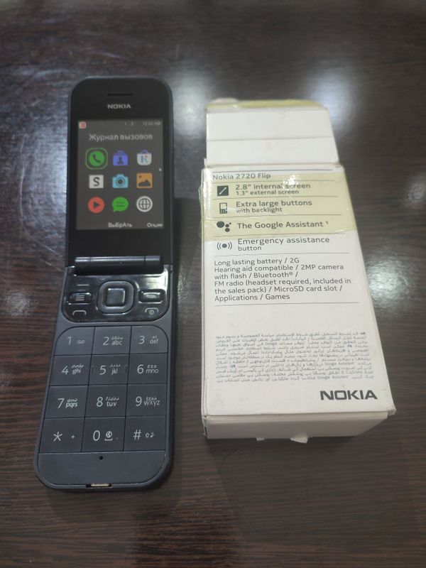 Продается Nokia2720 Flip Продается Nokia2720 Flip