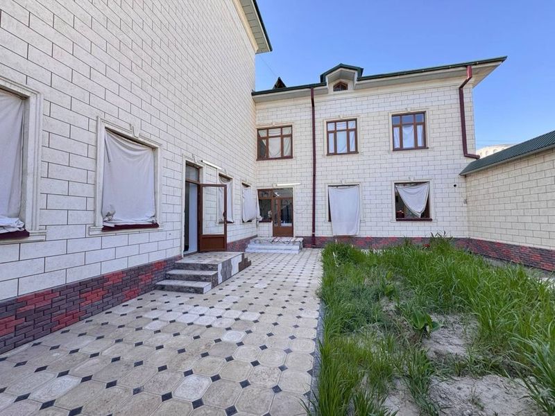 Sotiladigan kottej 2 sotix Sotiladigan kottej 2 sotix