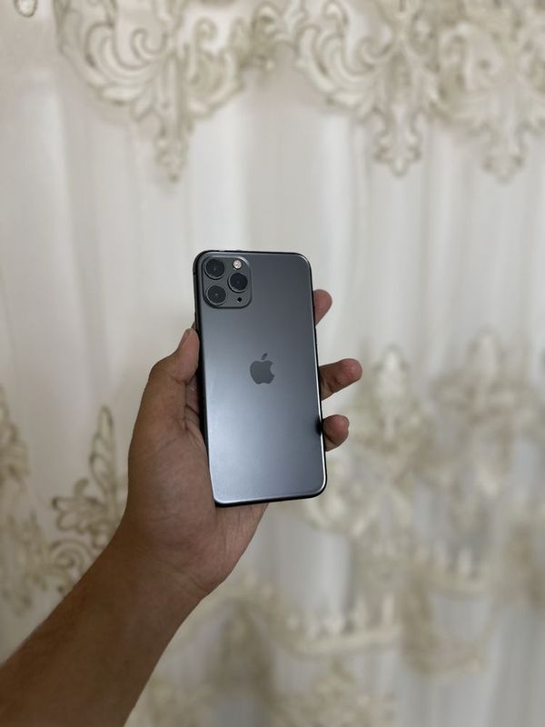 Iphone 11 pro idael 82% Iphone 11 pro idael 82%
