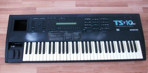 Ensoniq ts 10 plus 3.10 versiya 230 volt Ensoniq ts 10 plus 3.10 versiya 230 volt