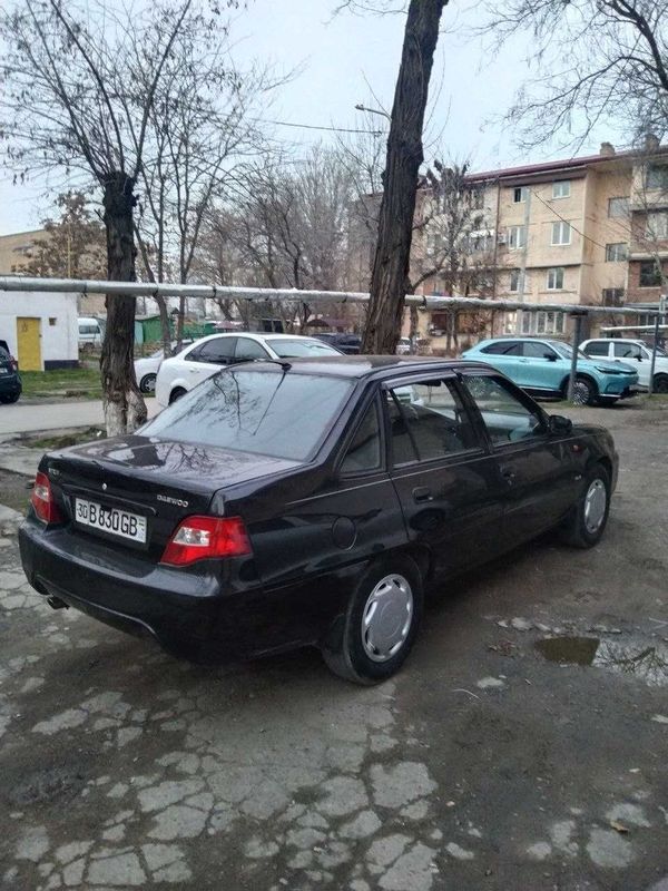 Daewoo nexia 2 sotiladi