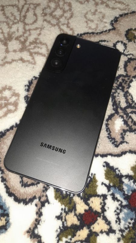 Samsung S 22 + 5G