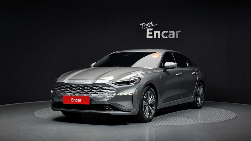 Kia K8 Signature