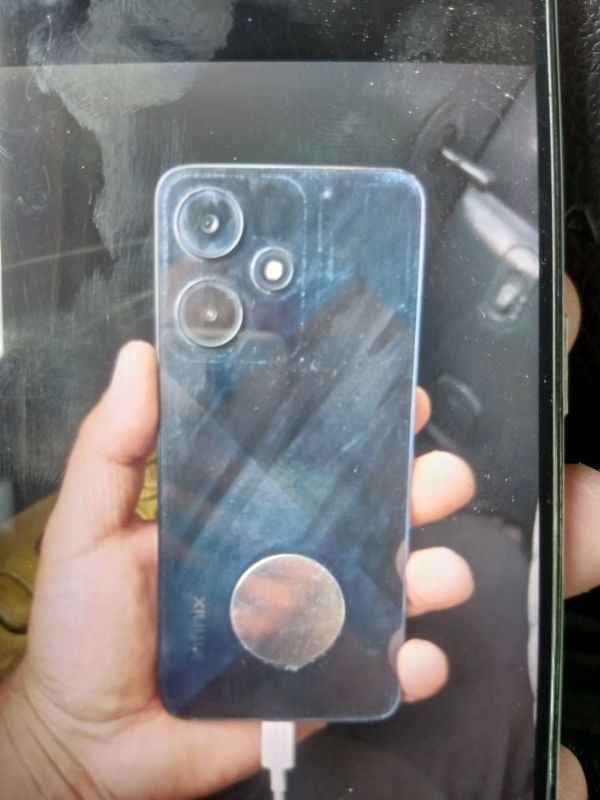 Infinix HOT 30 i 8+8/128 GB ideal sotiladi Infinix HOT 30 i 8+8/128 GB ideal sotiladi