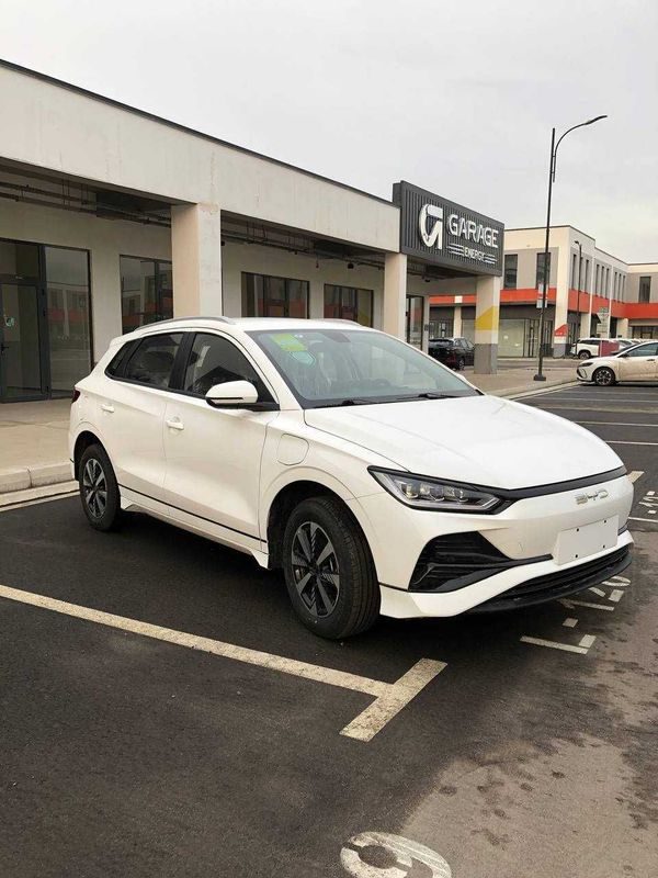 BYD E2 Luxery 2023 срочно