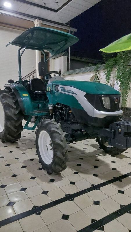 Arbos 504. mini traktor Arbos 504. mini traktor