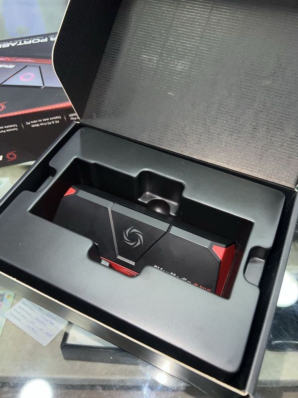 Avermedia 2 plus 4K Avermedia 2 plus 4K
