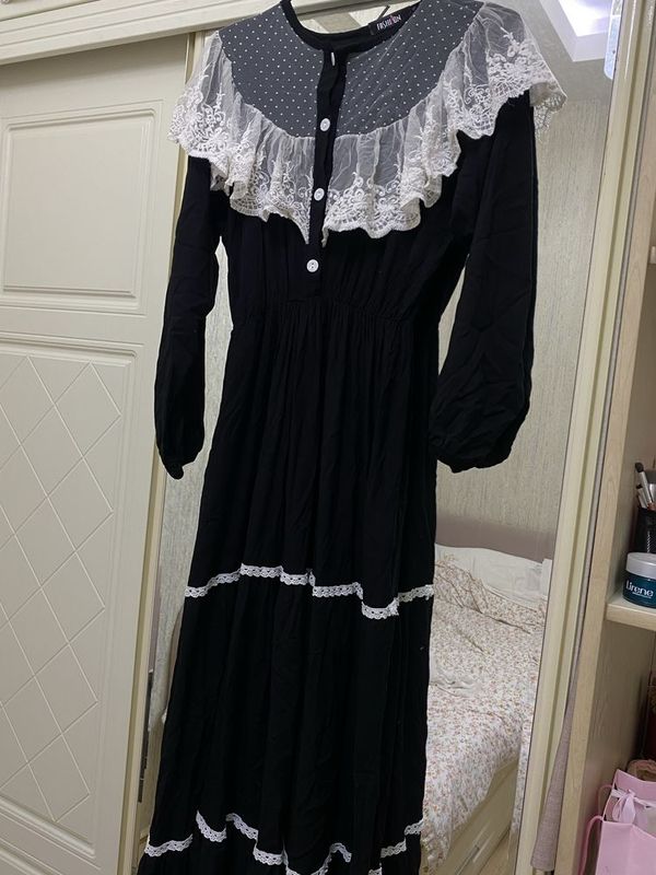 Qora uzun ko’ylak, 170-172cm Qora uzun ko’ylak, 170-172cm