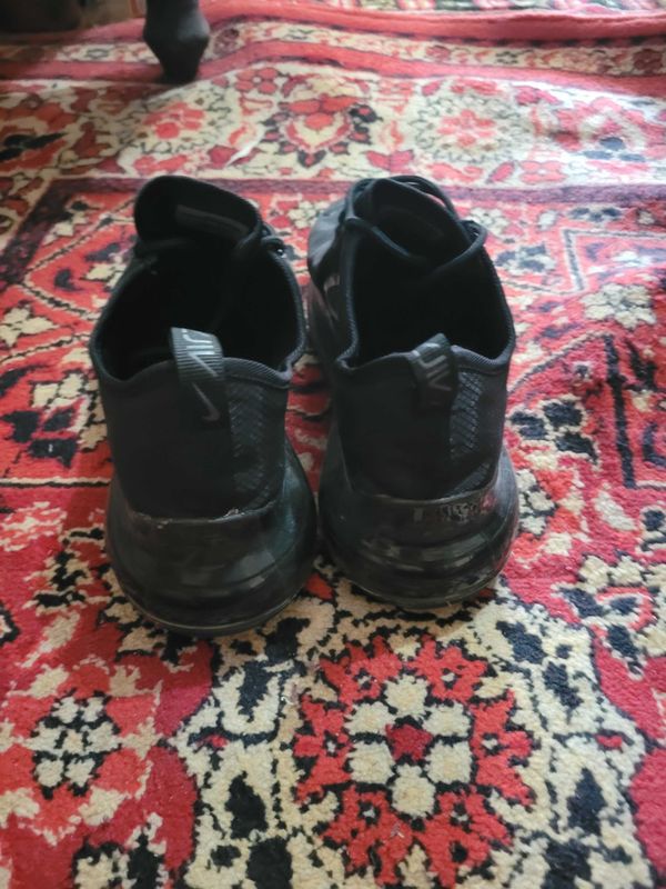 кроссовки nike