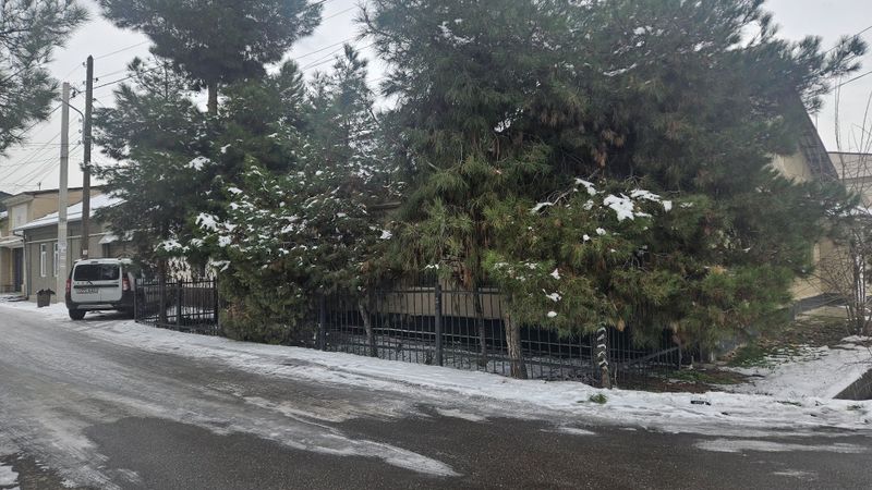 Продаются два дома на одном участке. 6 соток Продаются два дома на одном участке. 6 соток
