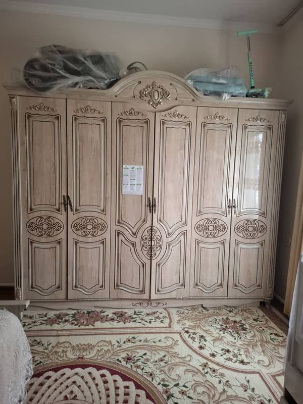 Spalni garnitur holati ideal Spalni garnitur holati ideal