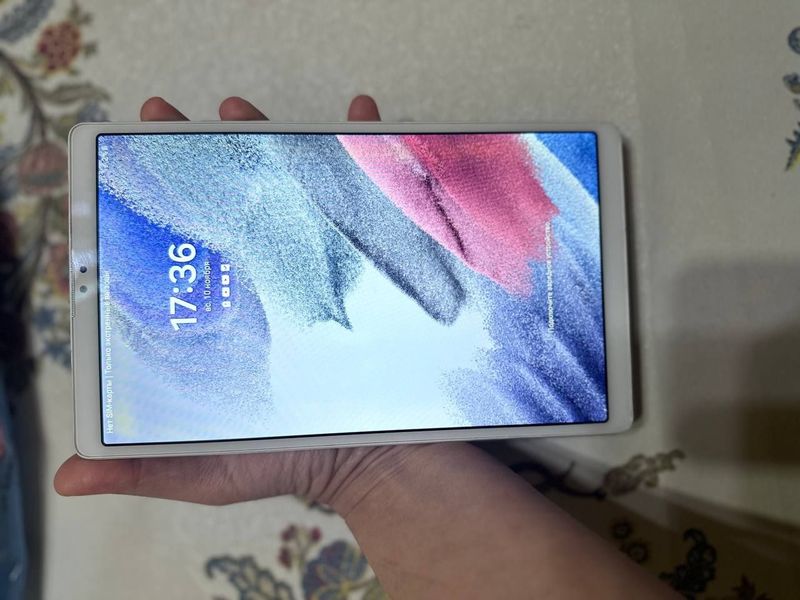 Samsung Tab A7 lite