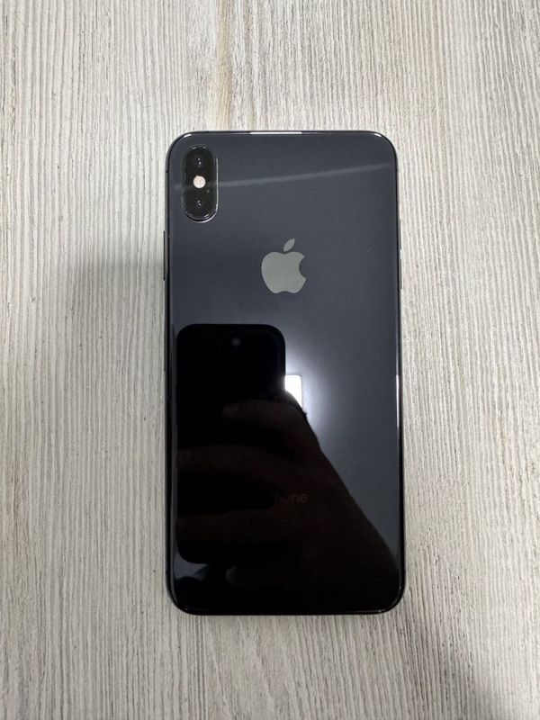 IPhone XS MAX Kelishamiza