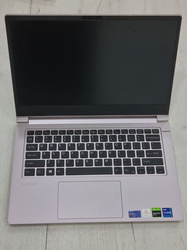 SONY VAIO F14 i7 1165G7 GTX 1650Ti 4GB