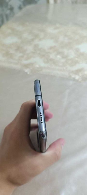 OnePlus 7t sotiladi OnePlus 7t sotiladi