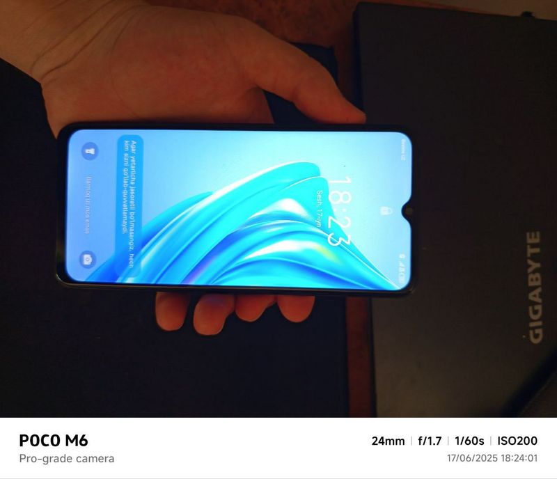 Infinix hot 30i srochna sotiladi Infinix hot 30i srochna sotiladi
