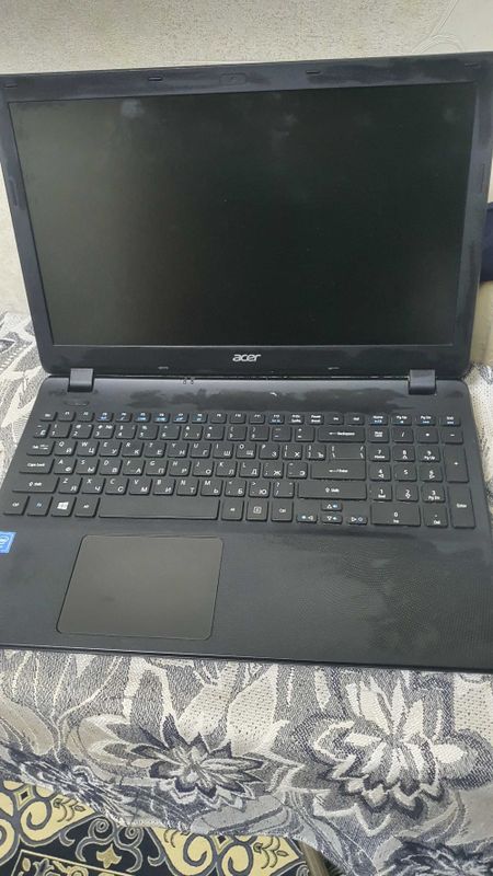 Acer noutbuk intel inside