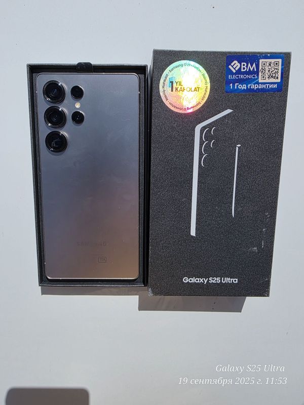 Samsung Galaxy S25 Ultra Память: 12GB / 512GB