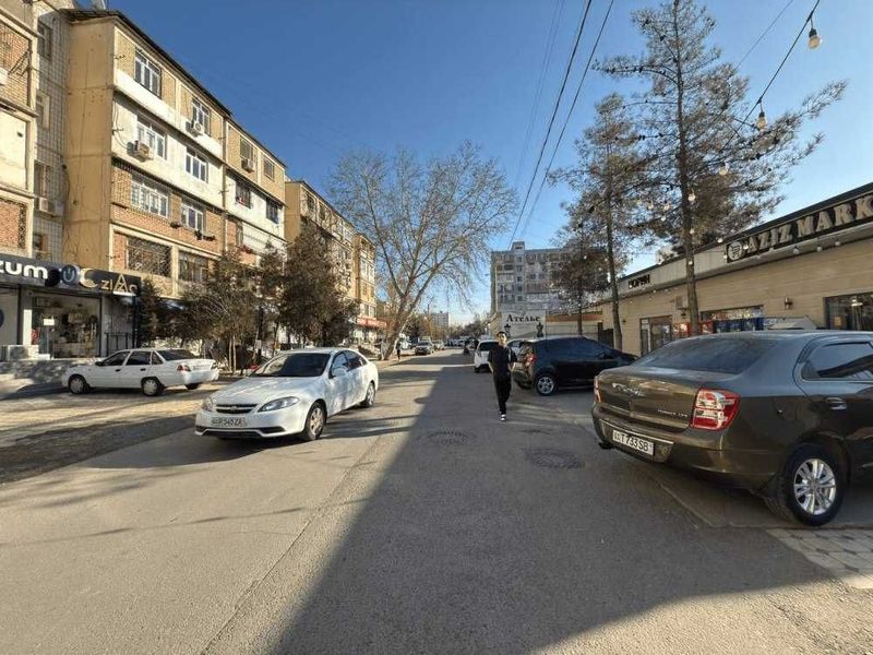 Продажа земельного участка под коммерцию.