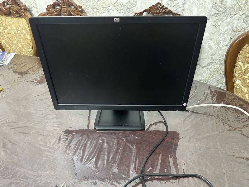 Продается монитор HP LE2201w 75hz,22 диагональю