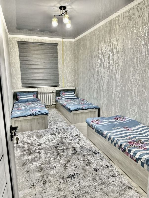 Кунлик покиза уй 4-хонали евро загис суралади Кунлик покиза уй 4-хонали евро загис суралади