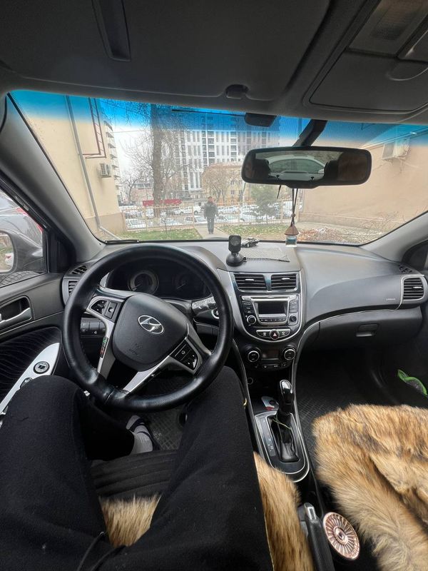 Продам или аренда выку Hyundai accent restayl 2015 Продам или аренда выку Hyundai accent restayl 2015