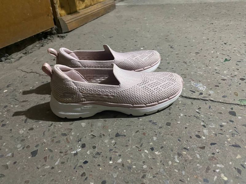 Кроссовки skechers air cooled goga mate