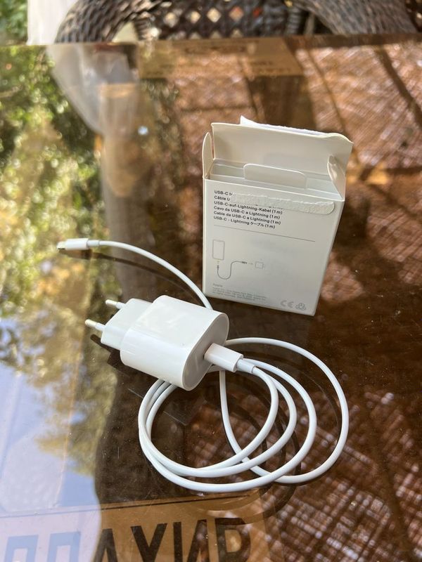 iphone quvvatlagich iphone quvvatlagich