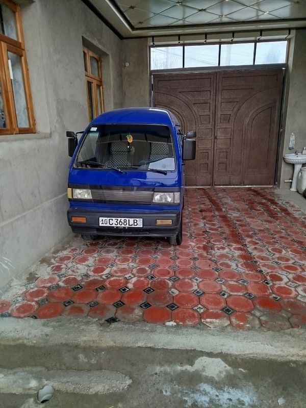 Damas 2000 yil sotiladi holati yaxshi Damas 2000 yil sotiladi holati yaxshi