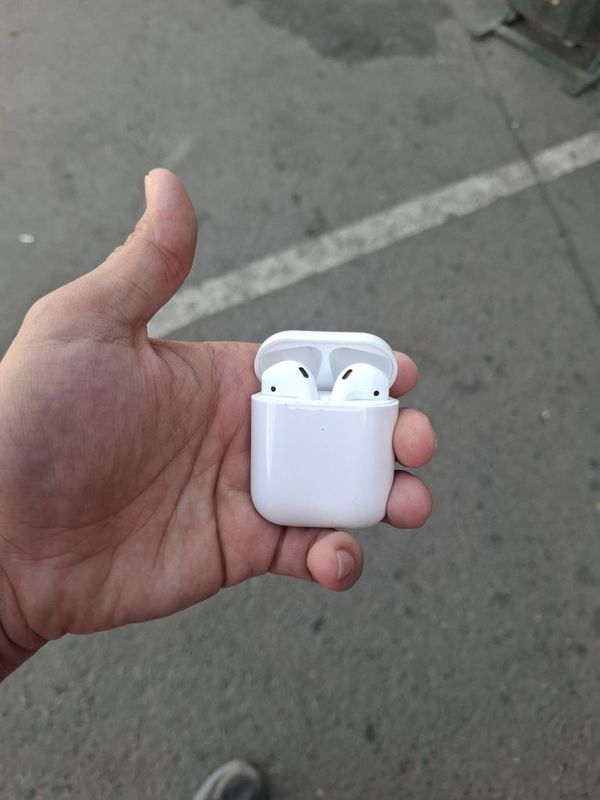 Air Pods 2/1 Original Air Pods 2/1 Original