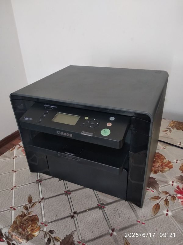 Canon MF4410 3v1 printer sotiladi