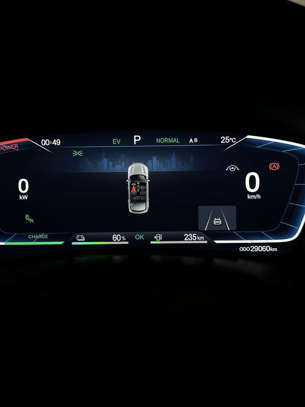 Продается автомобиль BYD SONG PLUS HYBRID Продается автомобиль BYD SONG PLUS HYBRID