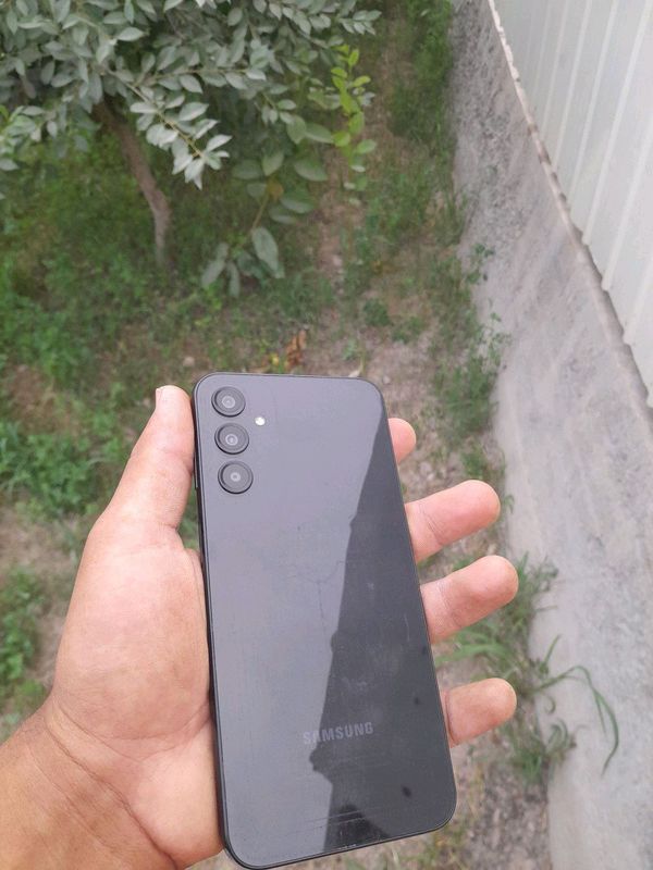Samsung A24 6/128 idyalni holatda