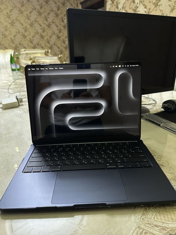 Macbook Air M2, 16/256 Macbook Air M2, 16/256