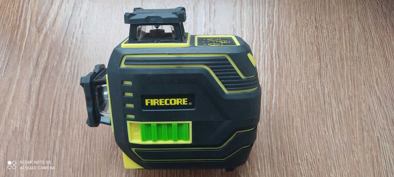 Лазерный уровень -FIRECORE-3D.