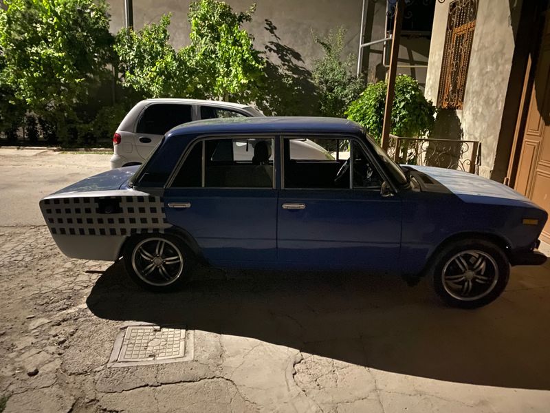 Vaz 2106 sotiladi yili 1983 Vaz 2106 sotiladi yili 1983
