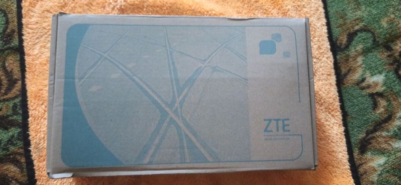 WI-FI роутер ZTE 4G сатылады. WI-FI роутер ZTE 4G сатылады.