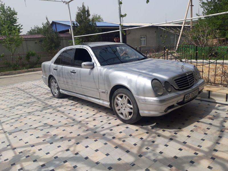 Mersedes-Benz w210 V8 5,5 amg