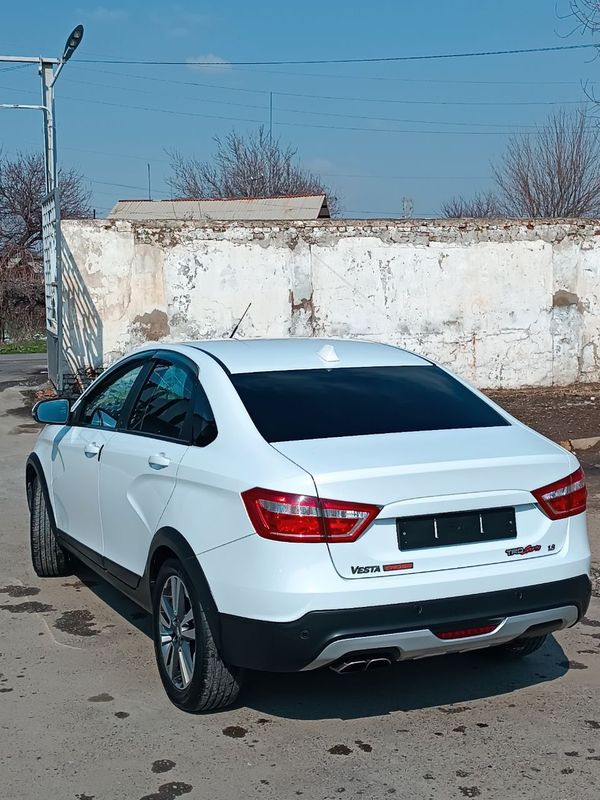 Lada vesta se cross