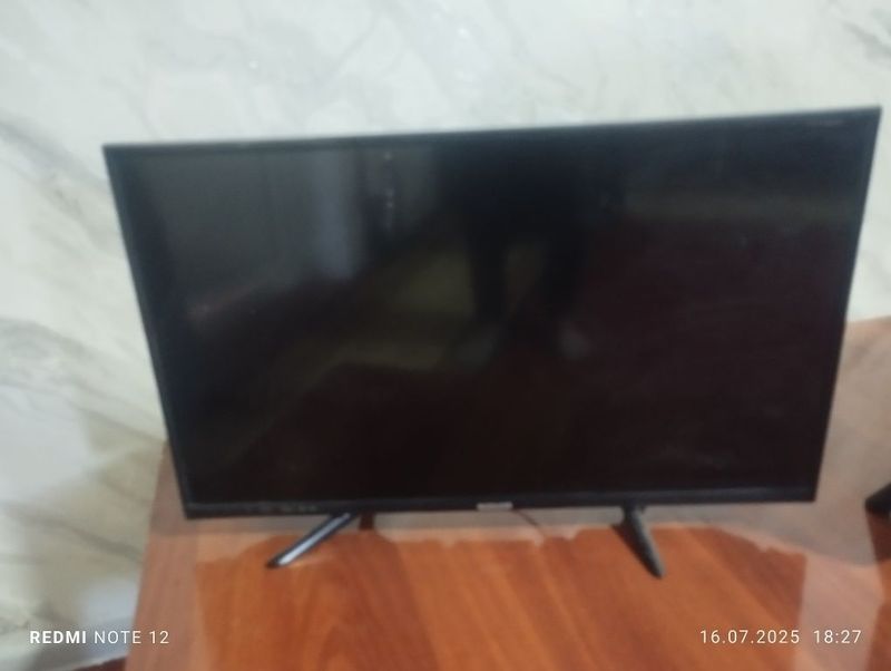 Roison tv 32 dymlik
